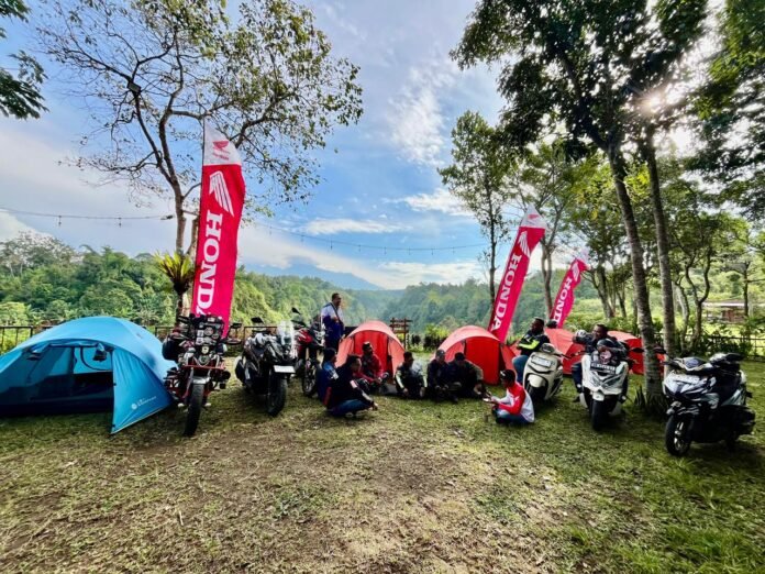 Perkuat Solidaritas dan Semangat #Cari_Aman, 60 Bikers Ramaikan Honda Bikers Motour Camp 2026 di Lombok Tengah