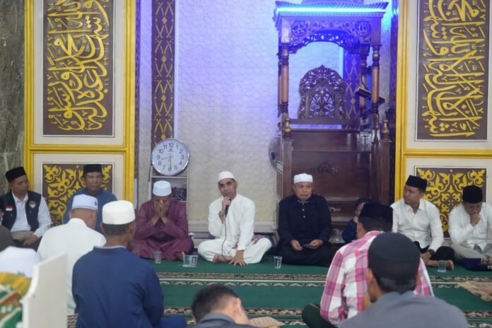 Safari Ramadan Perdana Pemkot Bima Salurkan Bantuan Warga