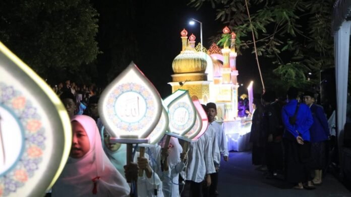 27 Kafilah Ikuti Festival Gema Takbir Pemkab Lobar di Alun-Alun GMP Kota Gerung