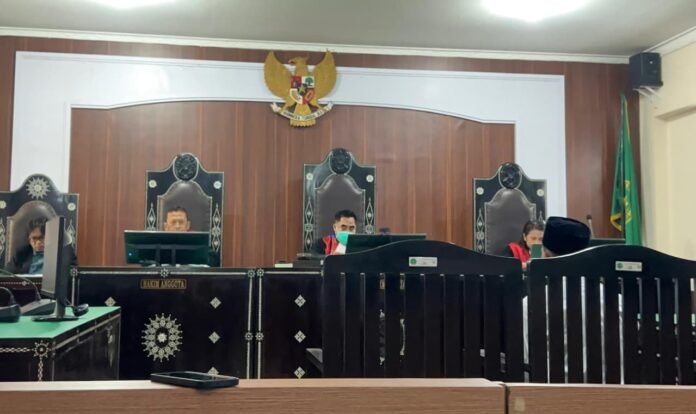 Majelis Hakim Tolak Perlawanan Radiet, Sidang Lanjut ke Pembuktian