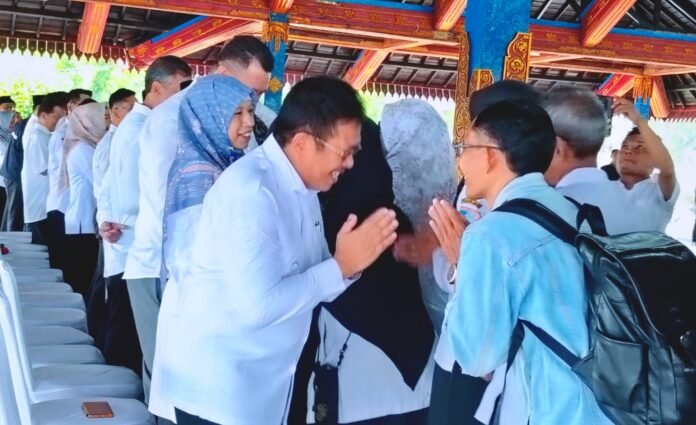 Hari Pertama Masuk Kerja, Bupati LAZ Tekankan Perubahan dengan Keteladanan Bukan Sekadar Arahan