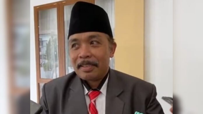 Dikbud Perjuangkan THR Guru, Penggajian dari Dana BOS Disebut Jadi Kendala