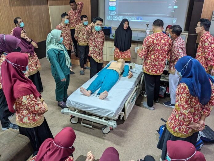 Tingkatkan Mutu Pelayanan,RSUD Raden Soedjono Selong Gelar ‘’In House Training’’