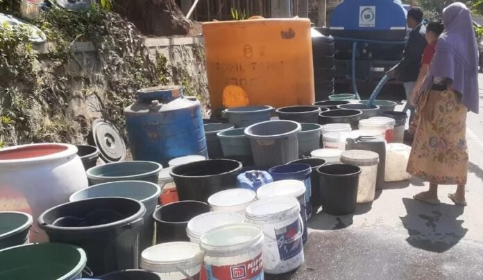 Butuh Diperhatikan Pemkab Lobar, Daerah Penyumbang PAD Masih Keluhkan Jalan, Air Bersih, dan Sinyal Telekomunikasi