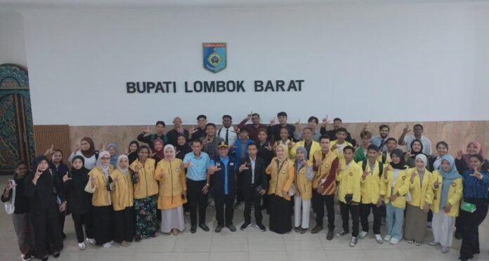 Kerja Sama Unbim dan Saito University College, Mahasiswa Perguruan Tinggi Malaysia KKN Internasional di Lobar