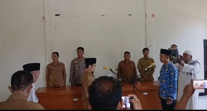 Buntut Dugaan Kasus Asusila, Bupati KLU Berhentikan Kades Jenggala Usai Dinonaktifkan