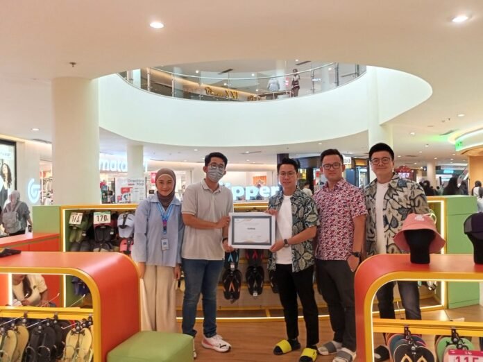 Tawarkan Koleksi Sandal Teruji dan Modis, Fipper Hadir di Lombok Epicentrum Mall