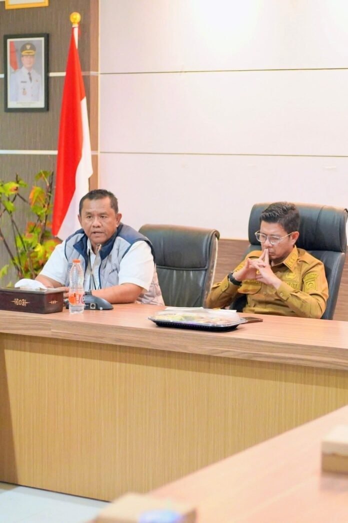 Sikapi Penyerapan Gabah PetaniBupati Dompu Panggil Bulog