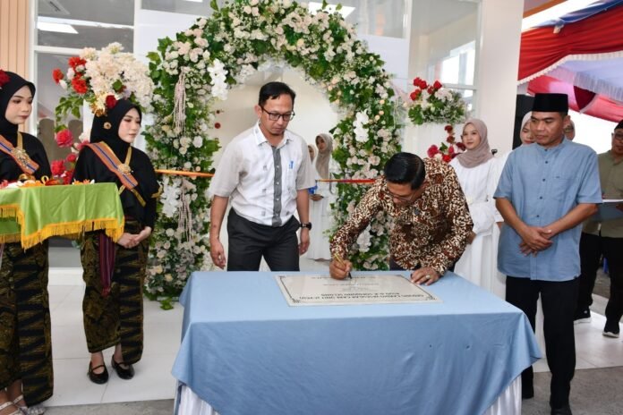 Tingkatkan Fasilitas RSUD Selong, Bupati: Masyarakat Tak Perlu Rujukan ke Luar Daerah