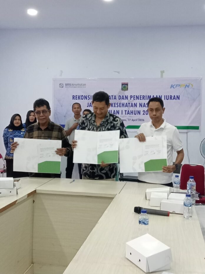 Perangkat Desa Dijamin Asuransi Kesehatan