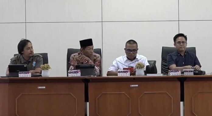 Dialog Publik RTRW, Pembangunan Harus Berbasis Rendah Karbon dan Perubahan Iklim