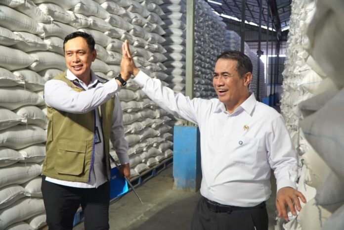 Bulog Cetak Rekor Sepanjang Sejarah, Stok Beras Tembus 5 Juta Ton