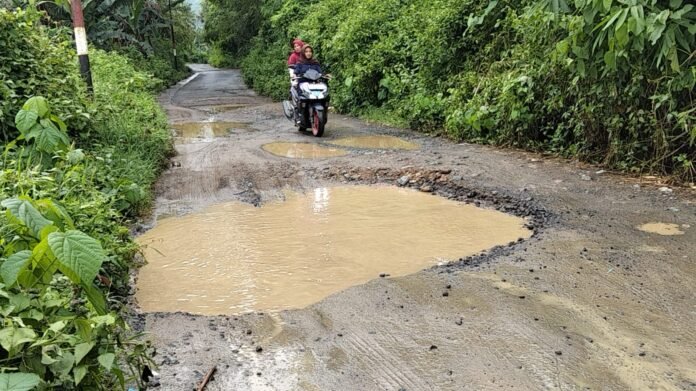 Penanganan Jalan dan Jembatan Sekotong Timur-Mareje Butuh Rp7 Miliar