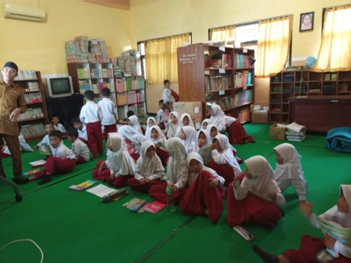 SPPG Dihentikan Sementara, Murid dan Guru di SD 29 Mataram Tak Terima MBG Hampir Sebulan