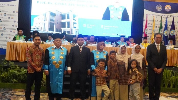 Undikma Gelar Wisuda Ke-11 dan Pengukuhan Guru Besar, Terus Tunjukkan Perkembangan di Semua Aspek