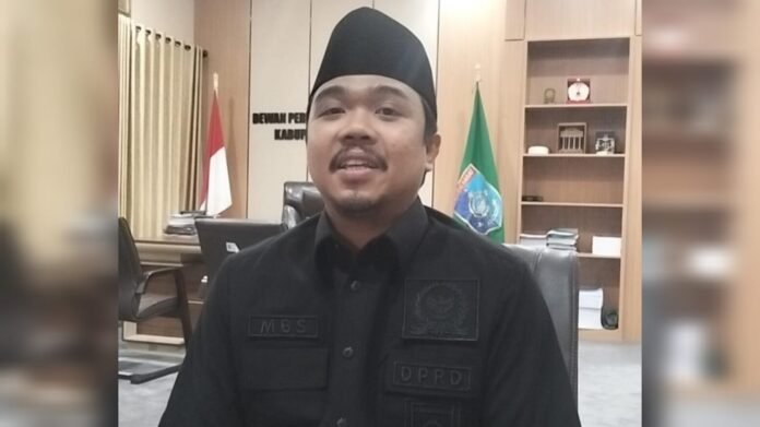 Bijak Sikapi Kebijakan Pusat 