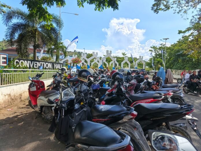 Warga Keluhkan Tarif Parkir di Paruga Nae