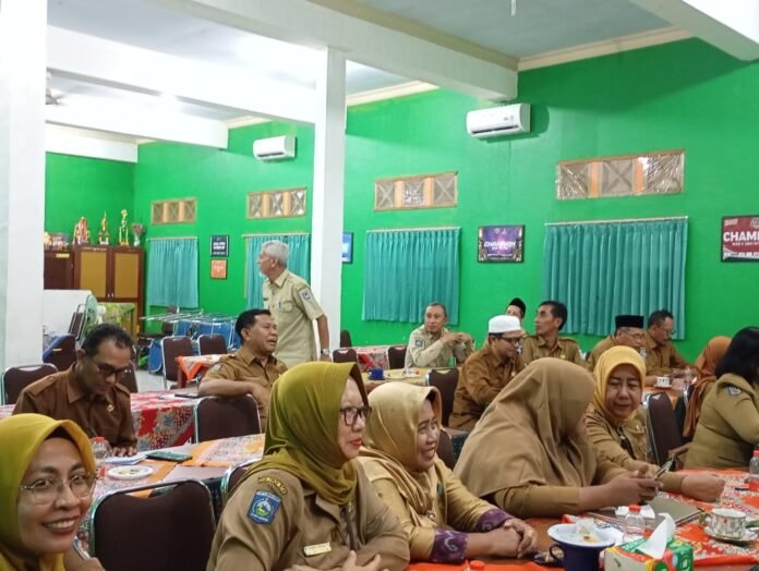 Pelantikan Kepsek di Mataram Molor