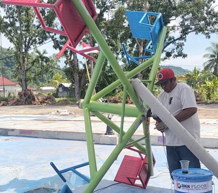 Belum Seminggu, Sarana Proyek Alun-alun Giri Menang Park Sudah Rusak