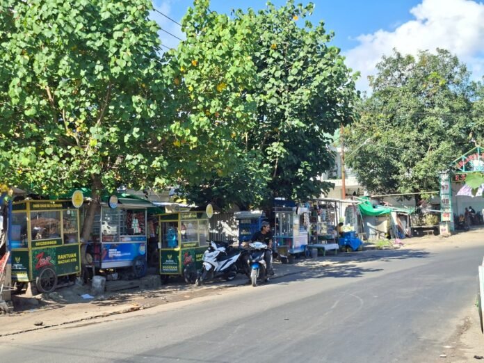 Lapak PKL Perlu Ditata Kembali