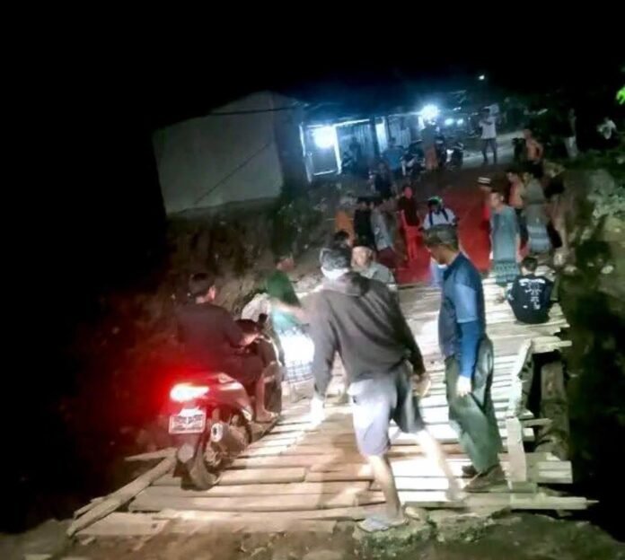 Ketua DPRD Lobar Minta Pemkab Segera Tangani Permanen Jalan dan Jembatan Rusak