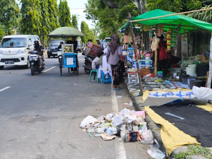 Volume Capai Satu Ton per Hari, DLH Mataram Siagakan Satgas Sampah di Asrama Haji