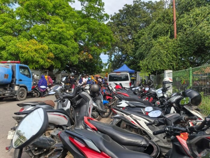 Selama Festival Rimpu, Jukir Liar Diduga Masih Marak