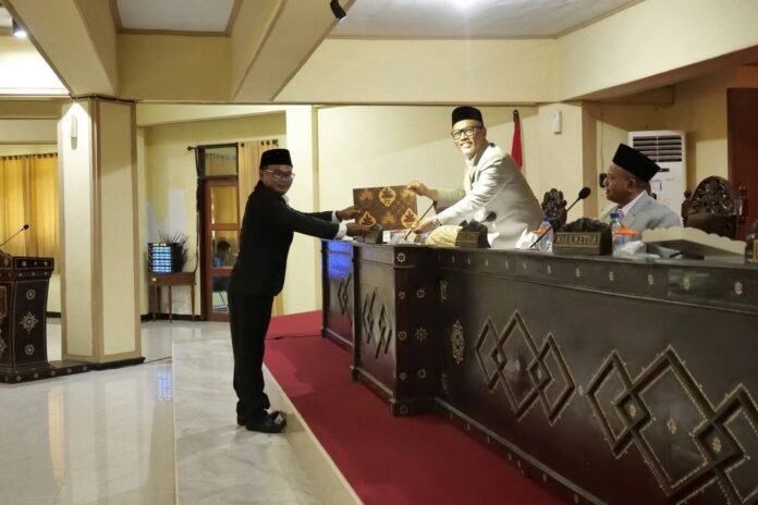 Setujui LKPJ Bupati Lobar 2025, DPRD Berikan Sejumlah Catatan