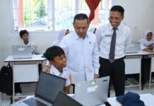 Wamen Dikdasmen Pastikan Sekolah Rakyat Ditopang Guru Berkualitas Wamen Dikdasmen Pastikan Sekolah Rakyat Ditopang Guru Berkualitas