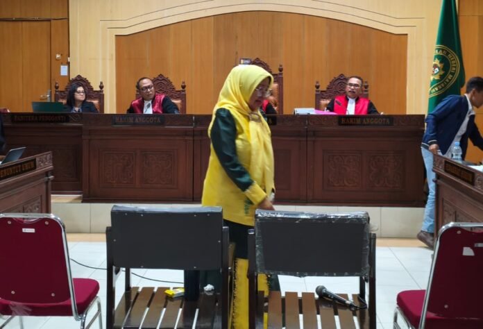 Kesaksian di Persidangan, Ketua DPRD NTB Mengaku Tak Tahu Soal Dugaan Bagi-bagi Uang