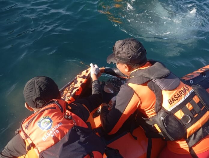 Korban Terseret Ombak Pantai Lakey Ditemukan  Meninggal Dunia
