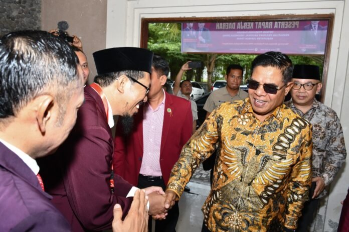 Bupati Lombok Timur Apresiasi Perawat di Usia Matang 52 Tahun