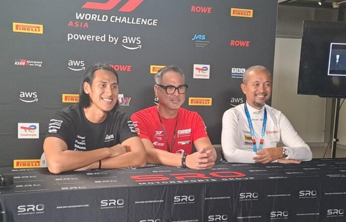 Tampil Perdana di GT World Challange Asia, Sean Gelael Targetkan Podium Tertinggi di Sirkuit Mandalika