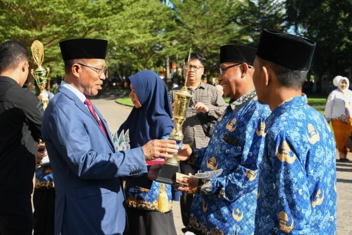 Hardiknas 2026, Lombok Timur Borong Segudang Prestasi Pendidikan Tingkat NTB