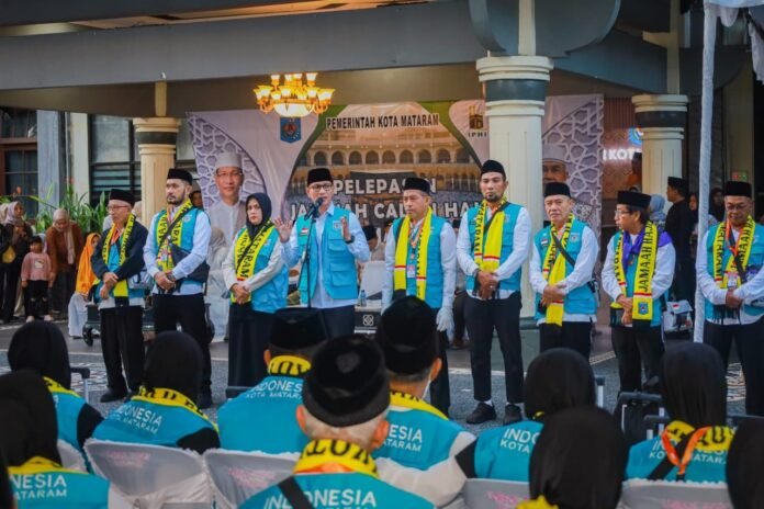 JCH Kloter 10 Kota Mataram Diberangkatkan, PHD Diminta Sigap Dampingi Jemaah