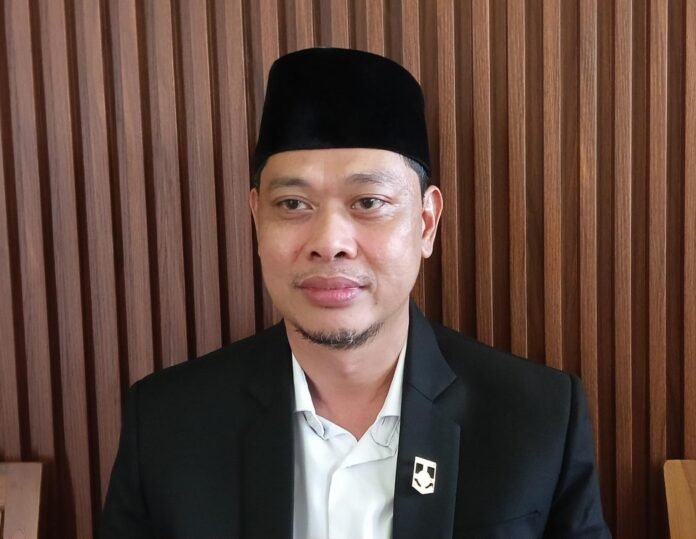 Dewan Dorong Pemerintah Bangun Permanen Jembatan Kayu Cemare