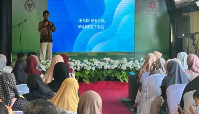 Seratus Pelaku IKM Loteng Dilatih Pemasaran Digital
