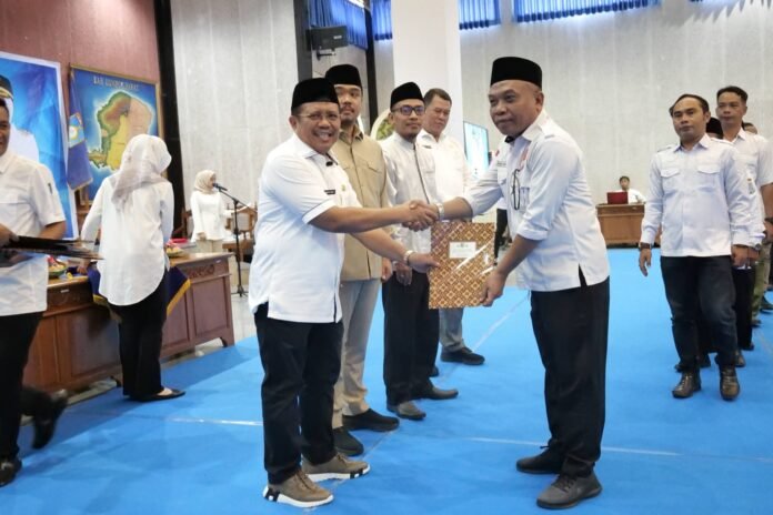 Kades Sebut Bupati LAZ-Wabup Una Pahlawan, 122 Desa dan Kelurahan Resmi Terima DIPA Program Rp1 Miliar per Desa