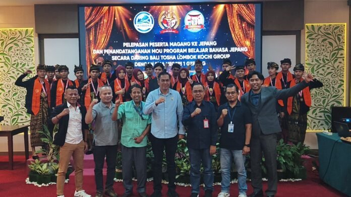 Pemprov NTB Lepas Puluhan Peserta Magang ke Jepang Bali Tosha Lombok Kochi