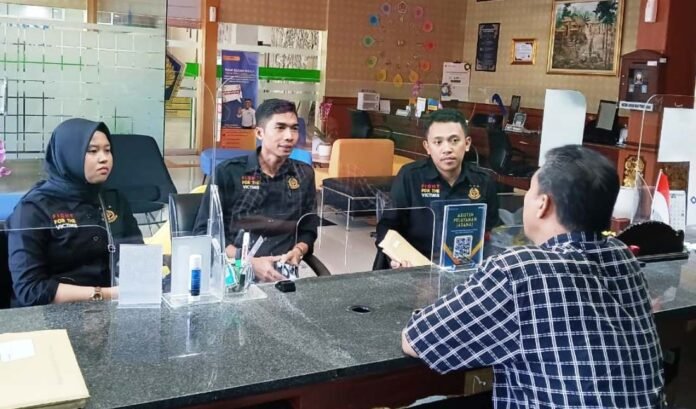 Gandeng KPKNL Denpasar, Kejari Loteng Lelang Tiga Aset Koruptor Proyek BIL
