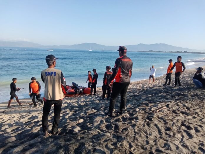 Pemuda Asal Majalengka Terseret Ombak di Pantai Lakey