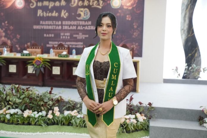 Ni Ketut Ayu Rachma Nanda Sapitri Raih IPK 4.0 di Sumpah Dokter Ke-50 FK Unizar