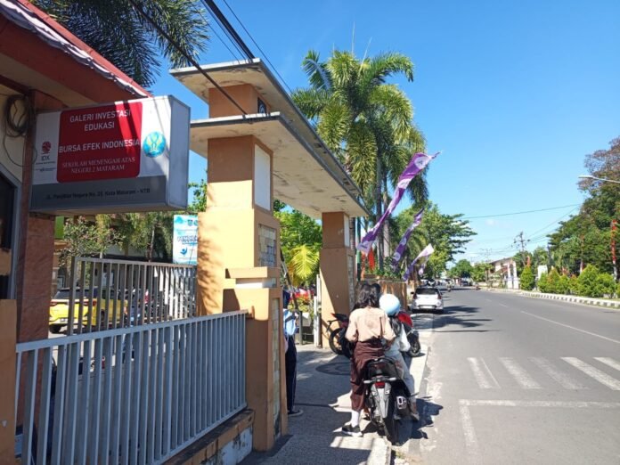 SMAN 2 Mataram Diduga Masih Tarik SPP