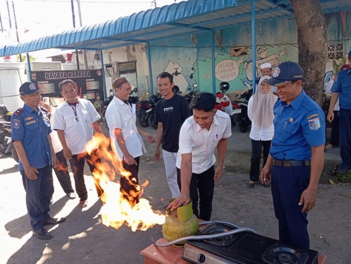 Damkar Gencarkan Edukasi, Kejadian Kebakaran di Lobar Menurun