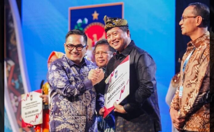 Apresiasi Pemerintah Daerah Berprestasi 2026, Pemprov NTB Raih Penghargaan Creative Financing 2026 Terbaik I