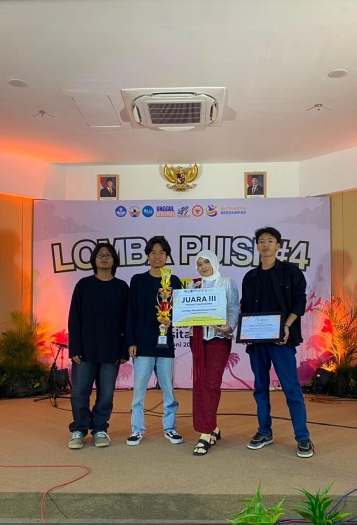 UKM Musik Ummat Raih Juara III Lomba Puisi Nasional di Universitas Tidar