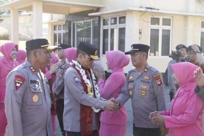 Kunker Perdana ke KSB, Kapolda NTB Perkuat Sinergi dan Profesionalisme Personel