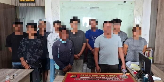 Gerebek Dua Kampung Narkoba di Mataram, Polisi Amankan Belasan Orang