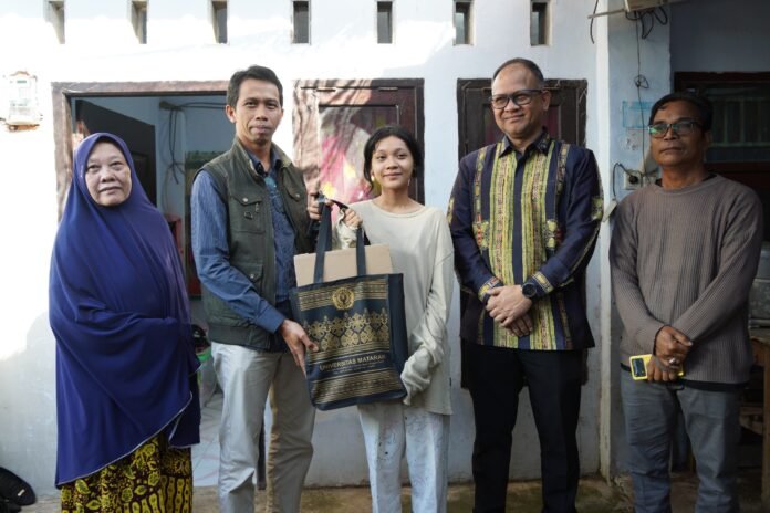 Hampir Gagal Kuliah karena Gugur KIP Kuliah, Deswita Dapat Dukungan Langsung dari Dirjen Dikti dan Rektor Unram