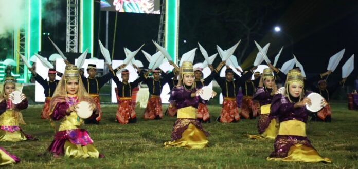 Tari Kolosal “Rahmatan Lil ‘Alamin” Pukau Peserta dan Pengunjung MTQ XXXI di Praya